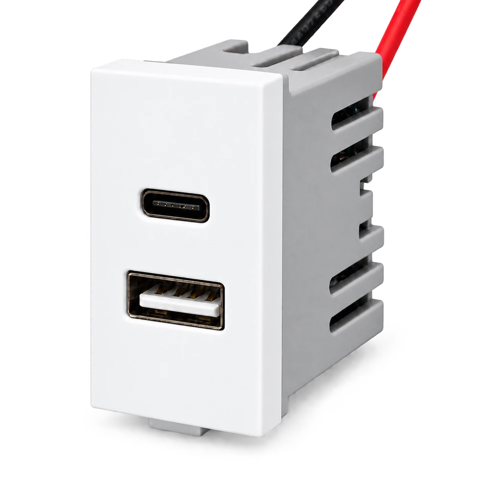 بريزة شاحن 18 وات USB & C